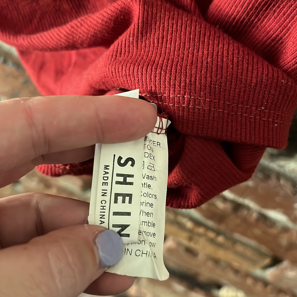 Shein Red Ribbed Cropped Tank Top Size Medium - Picture 4 of 6